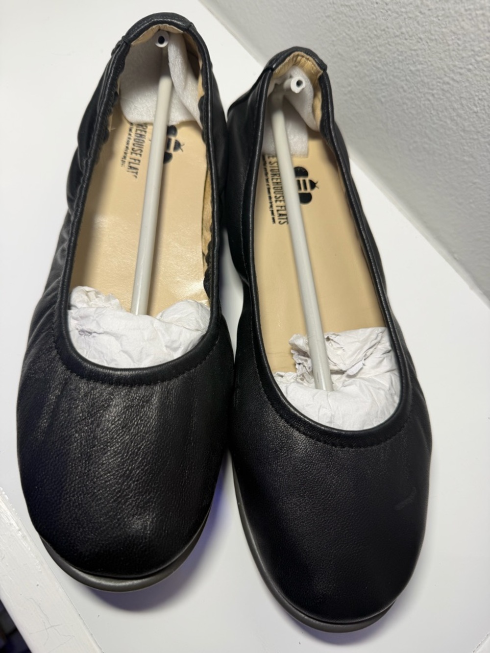 Storehouse Classic Black Leather Ballet Flats - Picture 5 of 11